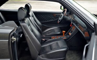 Mercedes-Benz-560SEC-1989-Coupe-14