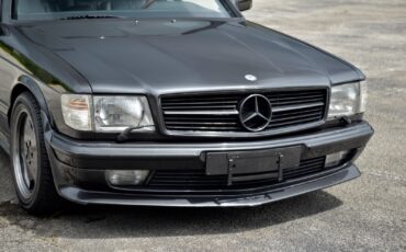 Mercedes-Benz-560SEC-1989-Coupe-2