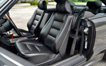 Mercedes-Benz-560SEC-1989-Coupe-26