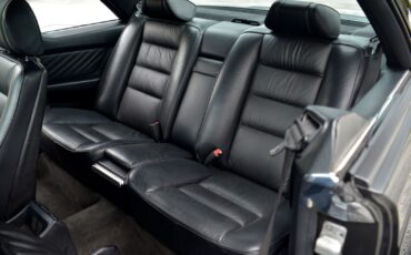 Mercedes-Benz-560SEC-1989-Coupe-27