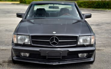 Mercedes-Benz-560SEC-1989-Coupe-4