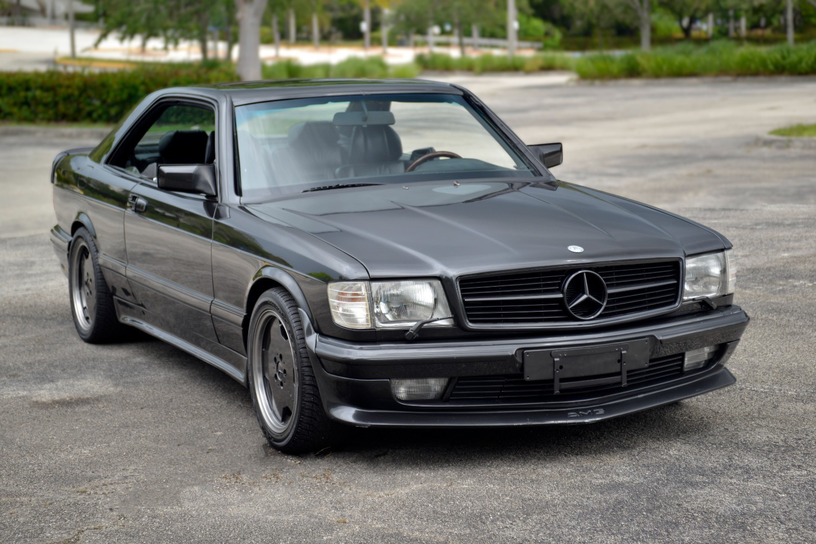 Mercedes-Benz-560SEC-1989-Coupe-5