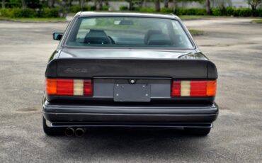 Mercedes-Benz-560SEC-1989-Coupe-9
