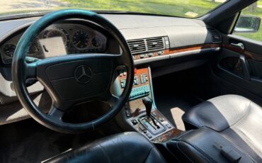 Mercedes-Benz-600-Series-1993-Sedan-10