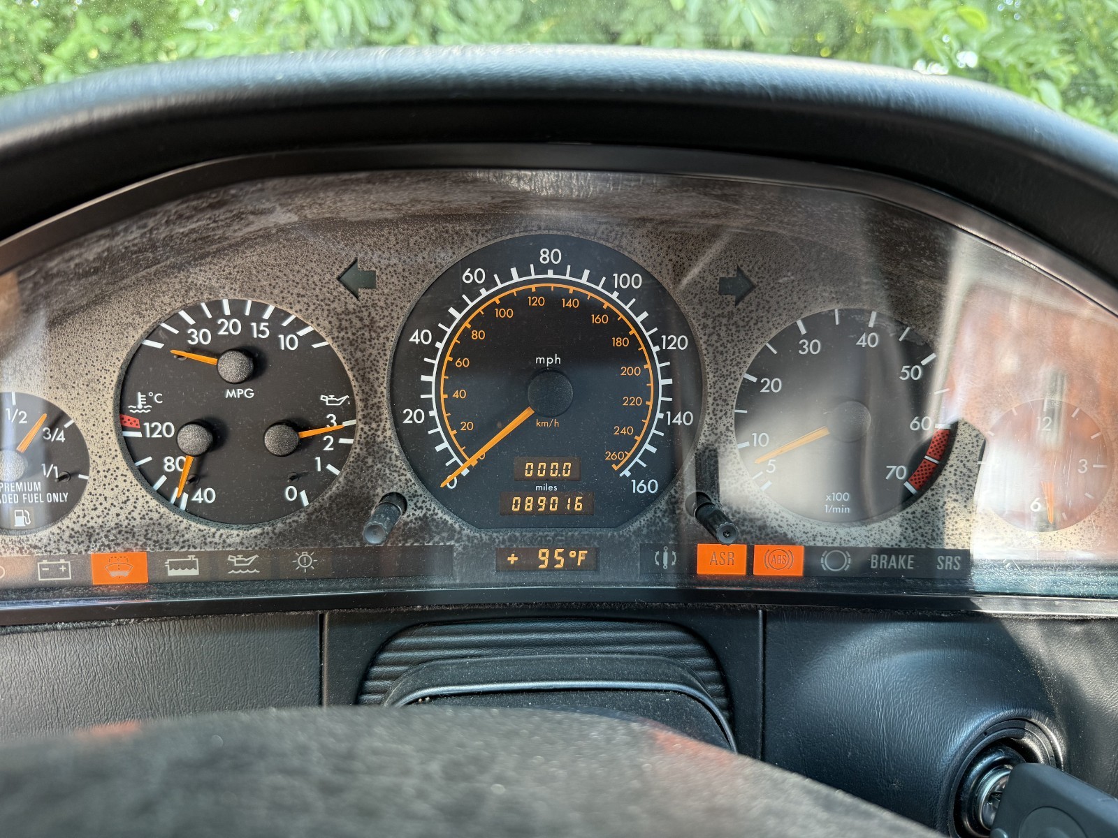 Mercedes-Benz-600-Series-1993-Sedan-13