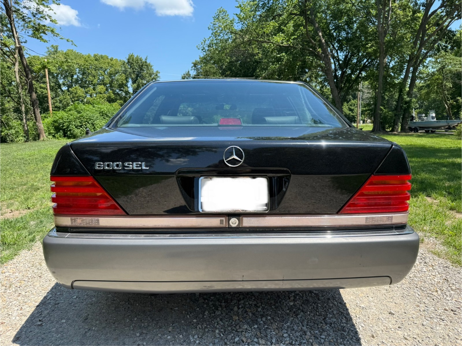 Mercedes-Benz-600-Series-1993-Sedan-4