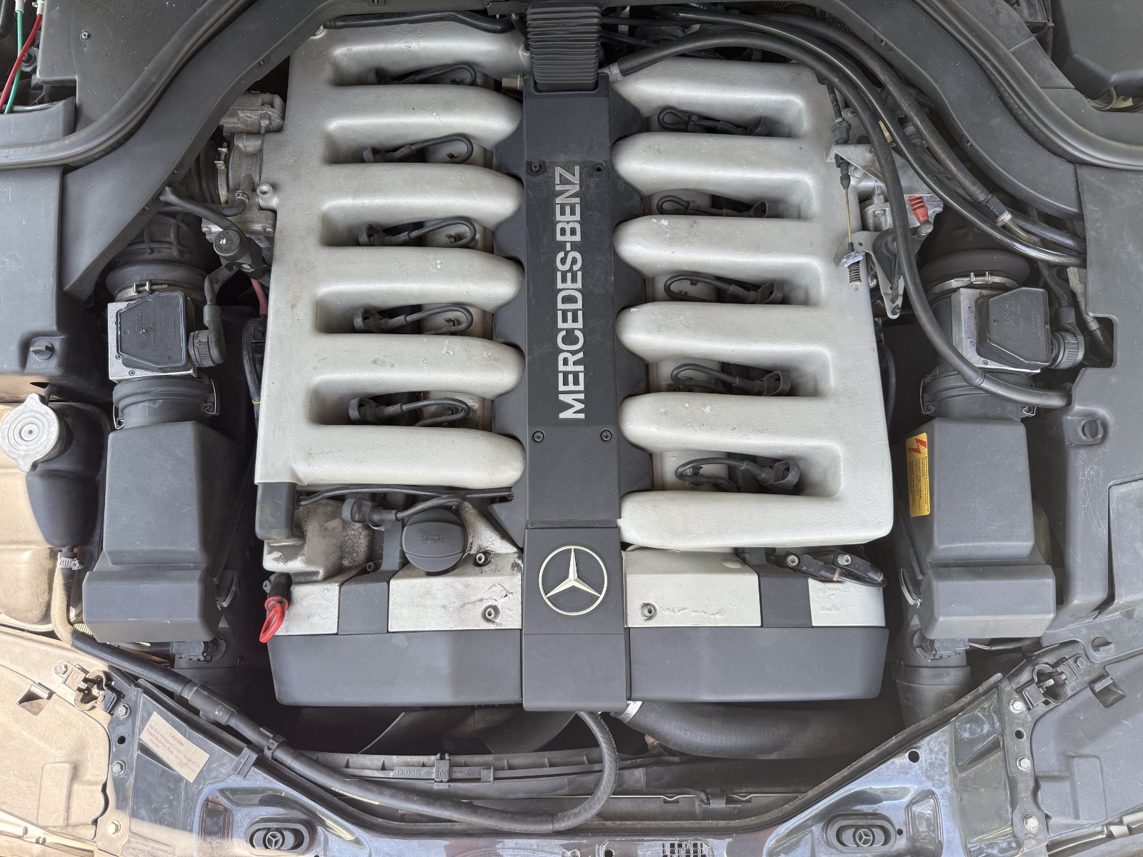 Mercedes-Benz-600-Series-1993-Sedan-8