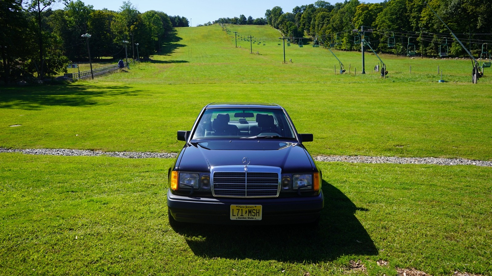 Mercedes-Benz E-Class 1989 Sedan