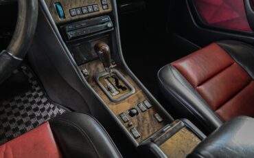 Mercedes-Benz-E-Class-1994-Sedan-16