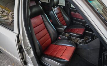 Mercedes-Benz-E-Class-1994-Sedan-19