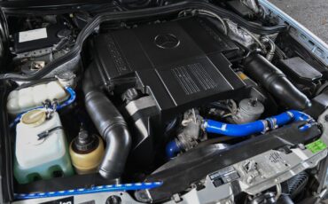Mercedes-Benz-E-Class-1994-Sedan-24