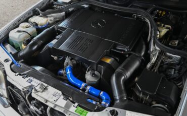 Mercedes-Benz-E-Class-1994-Sedan-25