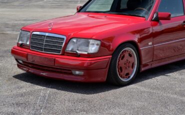 Mercedes-Benz-E-Class-1994-Wagon-1