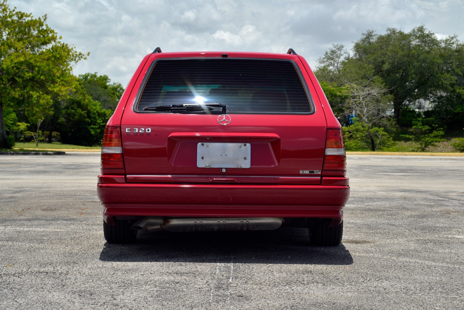 Mercedes-Benz-E-Class-1994-Wagon-12