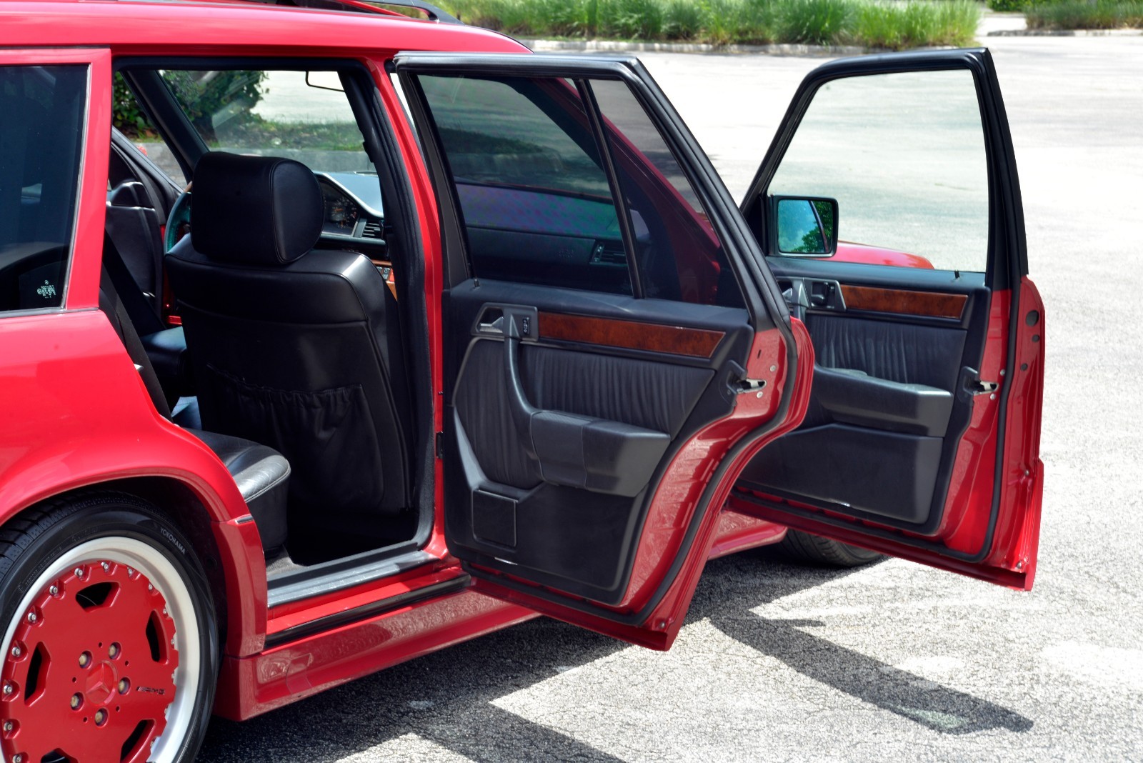 Mercedes-Benz-E-Class-1994-Wagon-23
