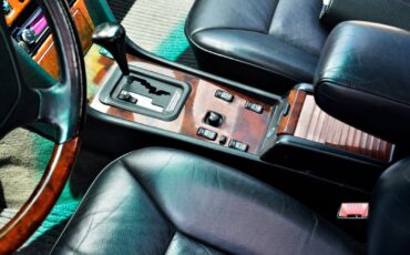 Mercedes-Benz-E-Class-1994-Wagon-31