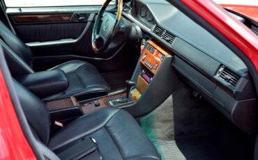 Mercedes-Benz-E-Class-1994-Wagon-36