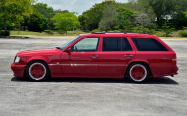 Mercedes-Benz-E-Class-1994-Wagon-5