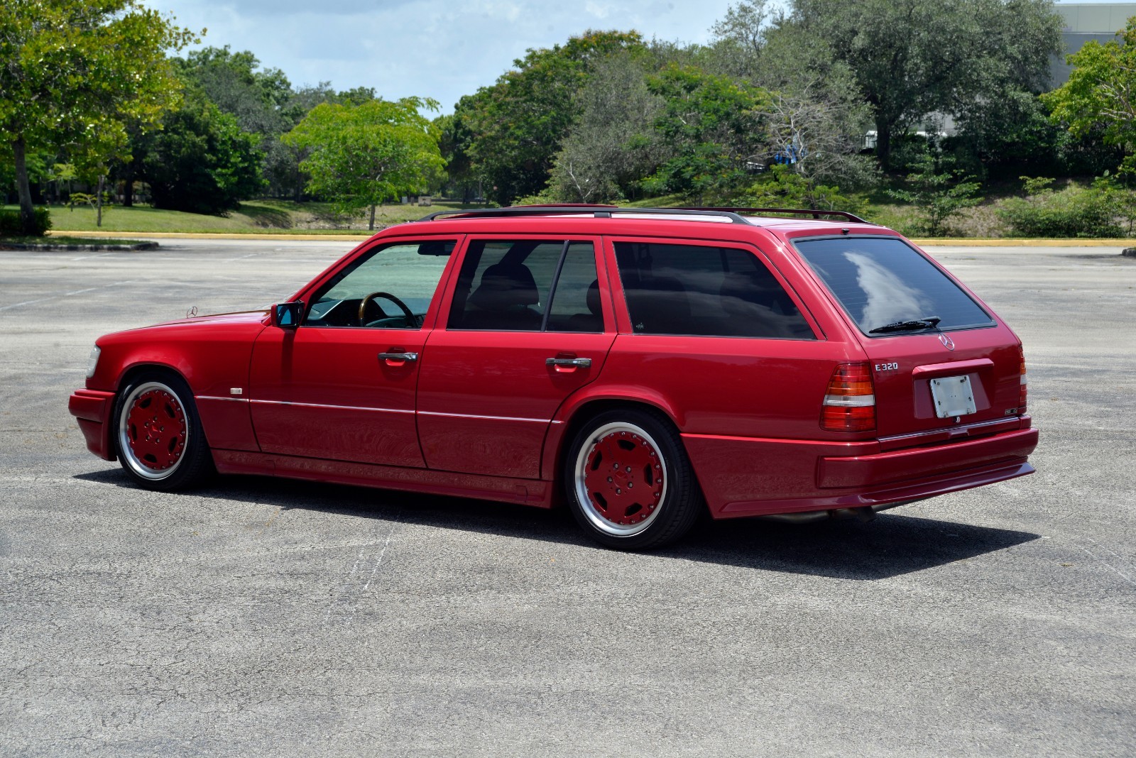 Mercedes-Benz-E-Class-1994-Wagon-6