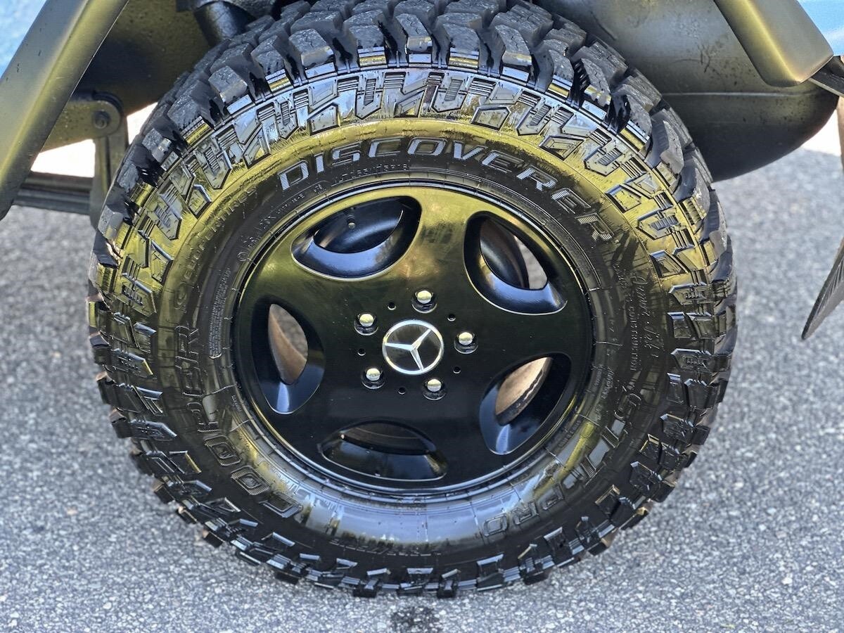 Mercedes-Benz-G-Class-1990-Convertible-30