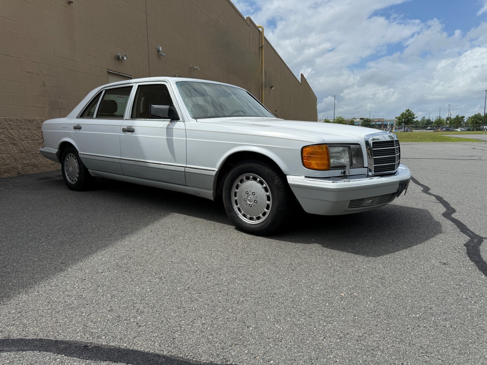 Mercedes-Benz Other 1991 Sedan