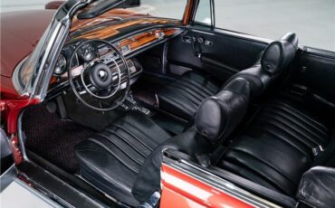 Mercedes-Benz-S-Class-1971-Cabriolet-17