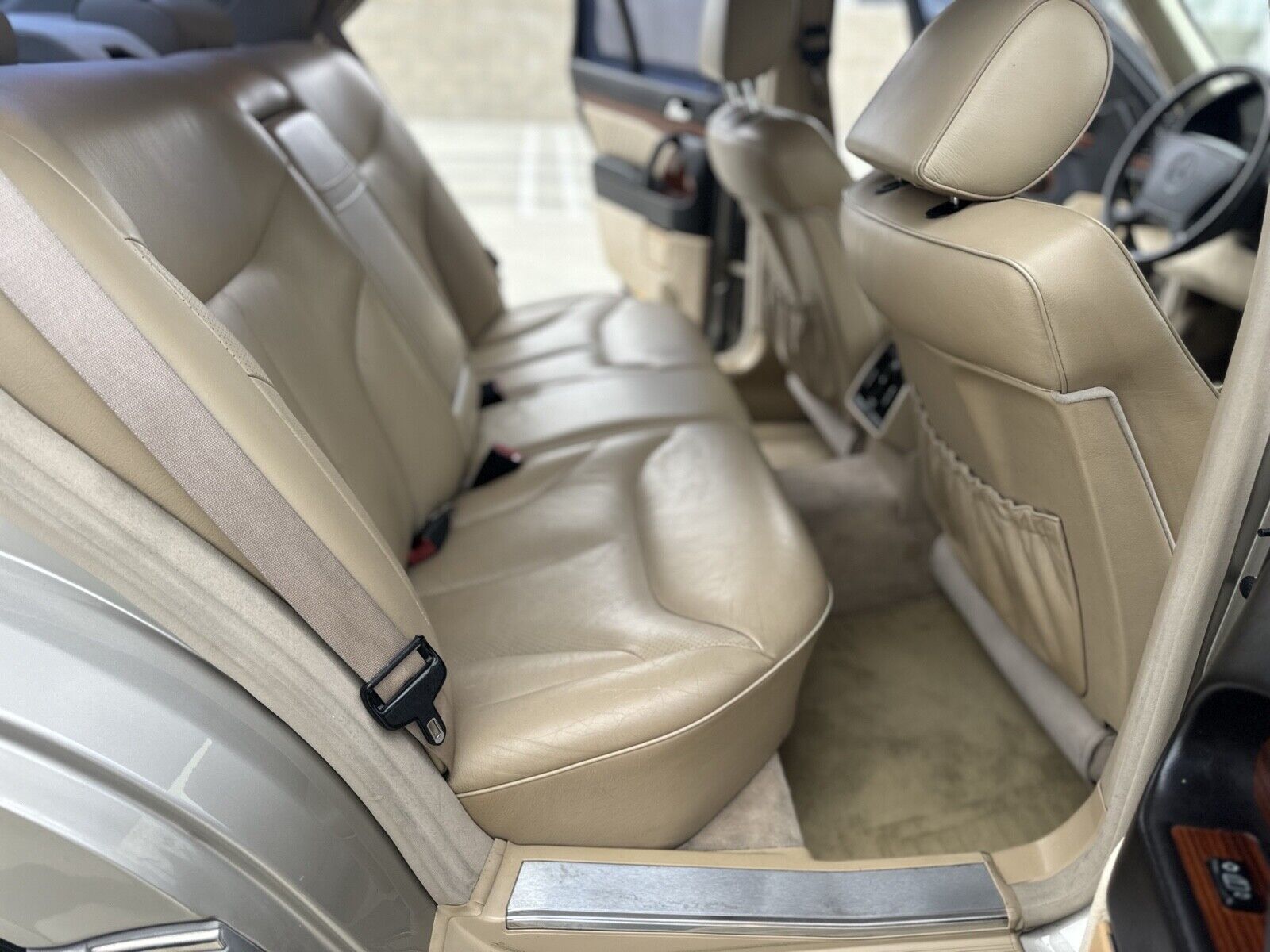 Mercedes-Benz-S-Class-1994-Sedan-16