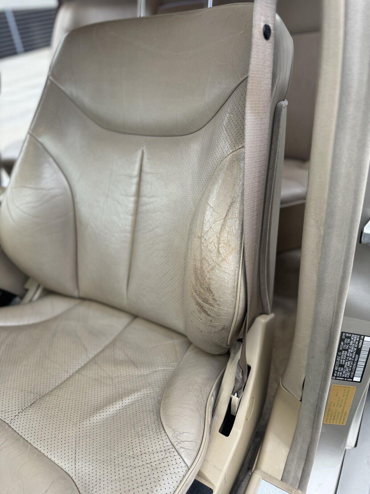 Mercedes-Benz-S-Class-1994-Sedan-24