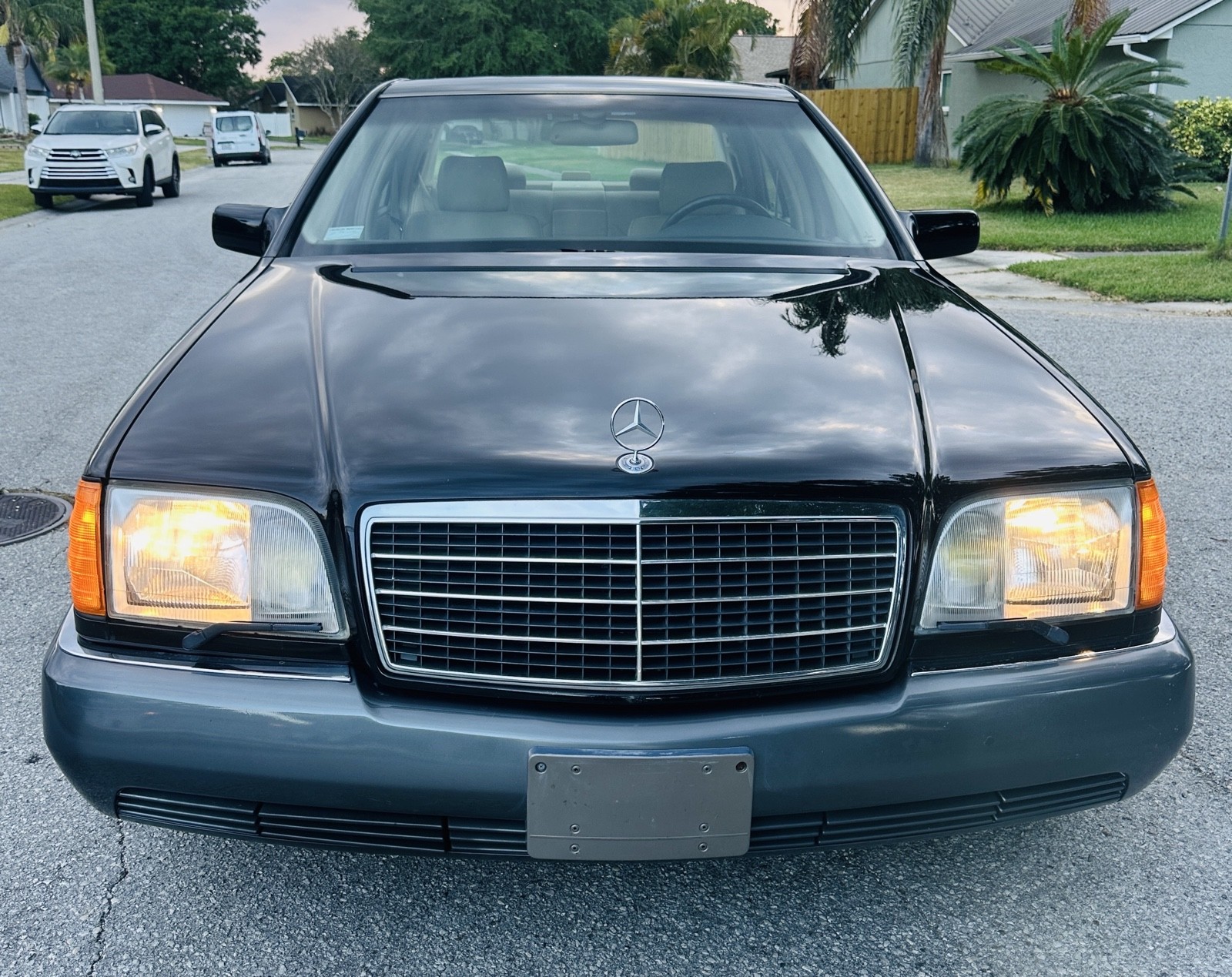 Mercedes-Benz S-Class 1994