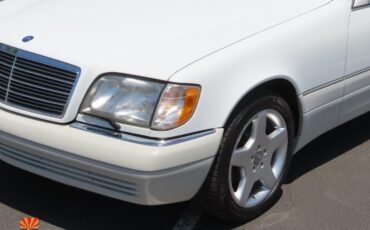 Mercedes-Benz-S-Class-1995-Sedan-11