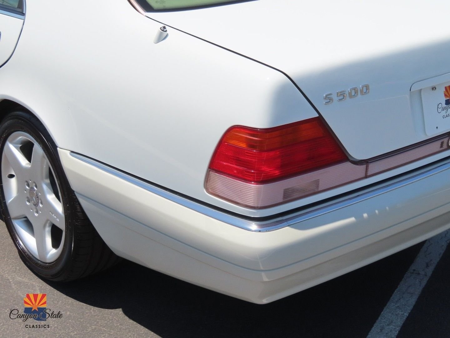 Mercedes-Benz-S-Class-1995-Sedan-14