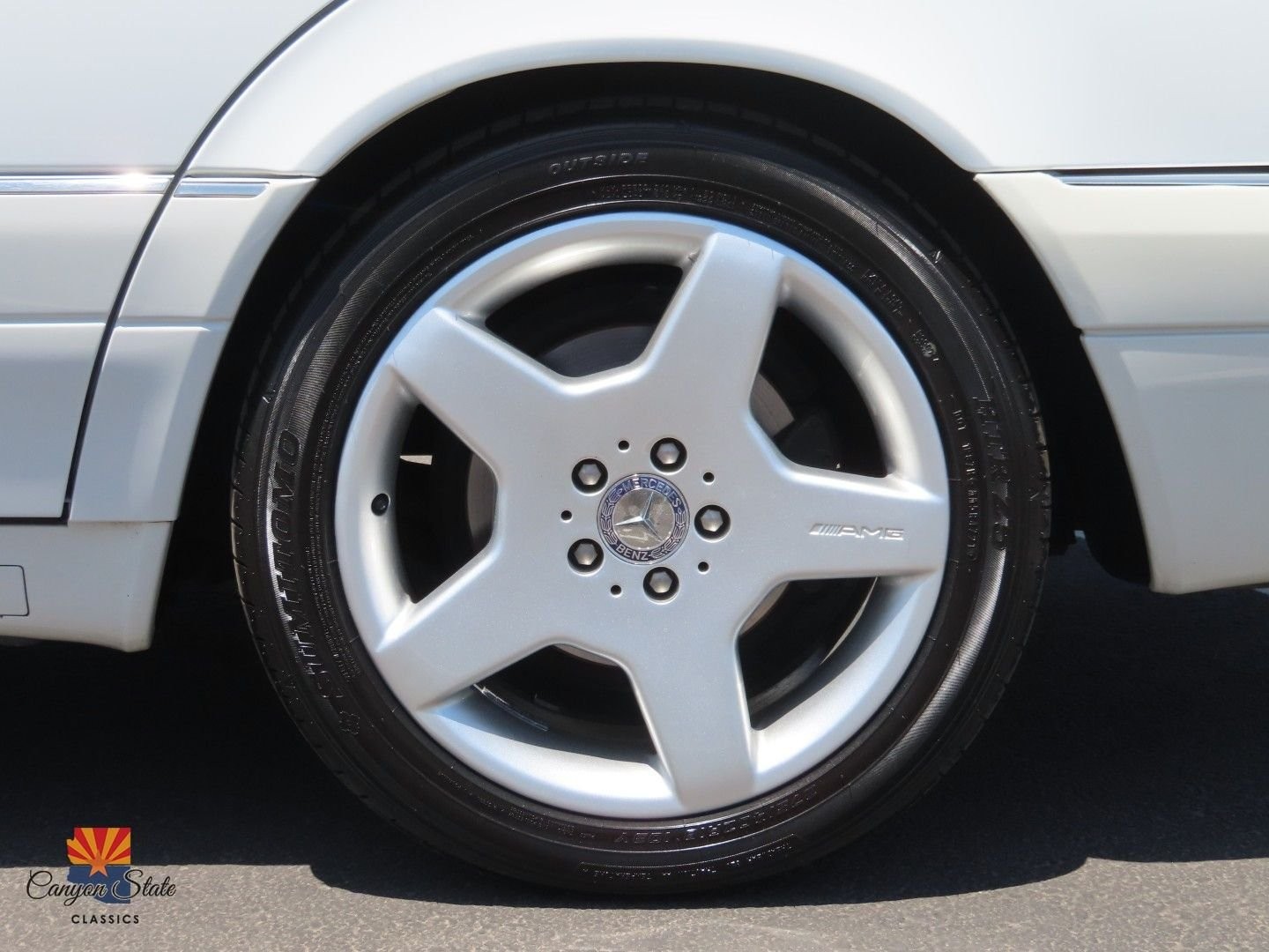 Mercedes-Benz-S-Class-1995-Sedan-19