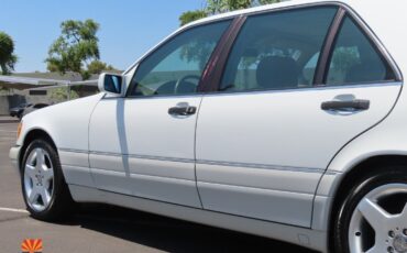 Mercedes-Benz-S-Class-1995-Sedan-20