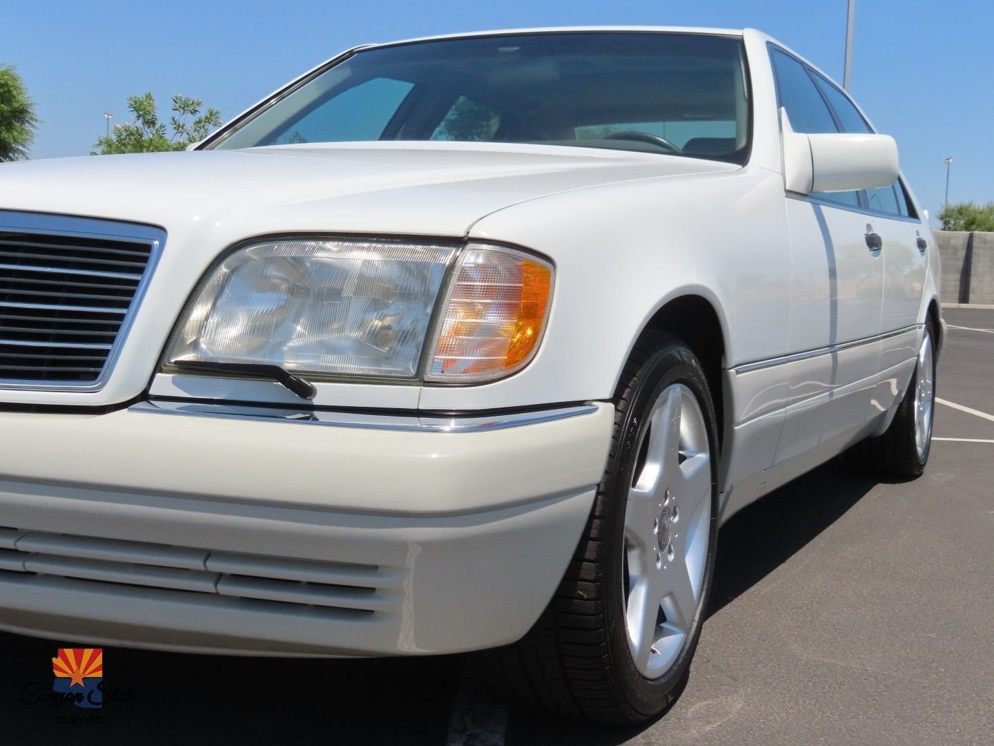 Mercedes-Benz-S-Class-1995-Sedan-22