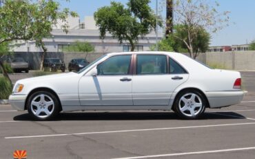Mercedes-Benz-S-Class-1995-Sedan-7