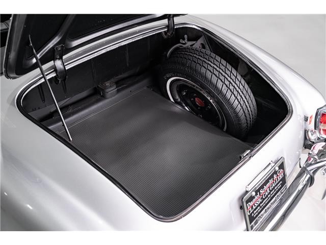 Mercedes-Benz-SL-Class-1959-Roadster-18