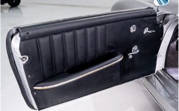Mercedes-Benz-SL-Class-1959-Roadster-19