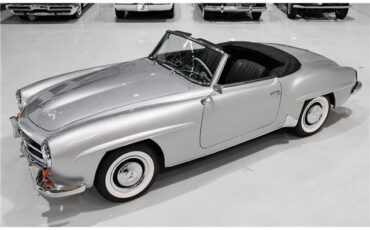 Mercedes-Benz-SL-Class-1959-Roadster-9