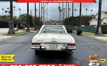 Mercedes-Benz-SL-Class-1965-Convertible-30
