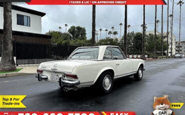 Mercedes-Benz-SL-Class-1965-Convertible-32