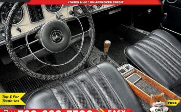 Mercedes-Benz-SL-Class-1965-Convertible-36