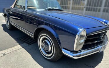Mercedes-Benz-SL-Class-1967-Convertible-3