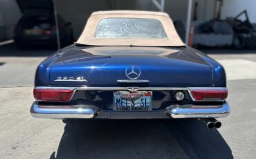Mercedes-Benz-SL-Class-1967-Convertible-4