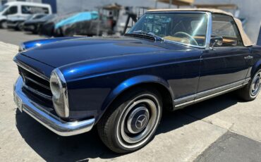 Mercedes-Benz-SL-Class-1967-Convertible-8