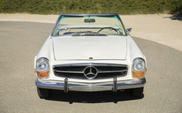 Mercedes-Benz-SL-Class-1968-Convertible-7
