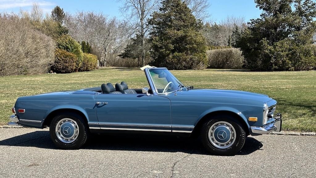 Mercedes-Benz-SL-Class-1971-Convertible-32