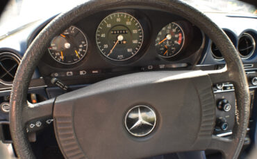 Mercedes-Benz-SL-Class-1976-Convertible-21