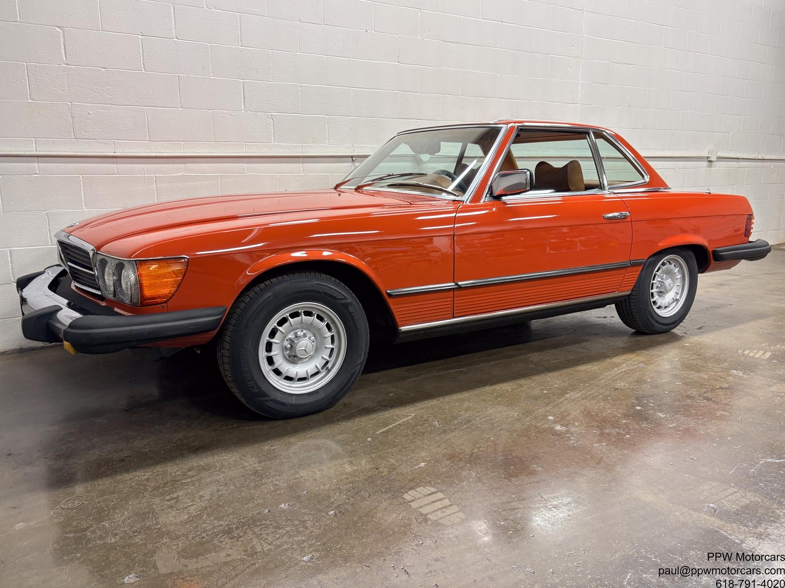 Mercedes-Benz-SL-Class-1979-Convertible-14