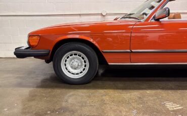 Mercedes-Benz-SL-Class-1979-Convertible-18