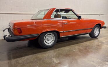 Mercedes-Benz-SL-Class-1979-Convertible-39